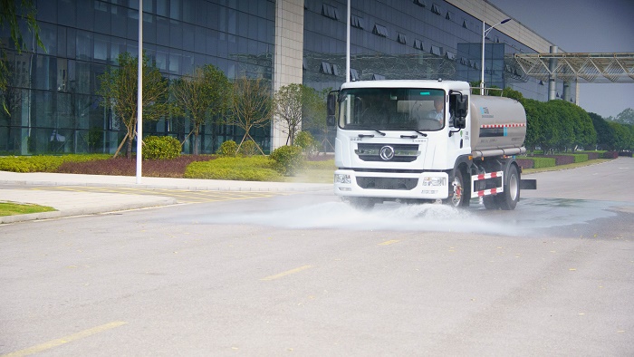 灑水車(chē)直銷(xiāo)廠家10大品牌有哪些?