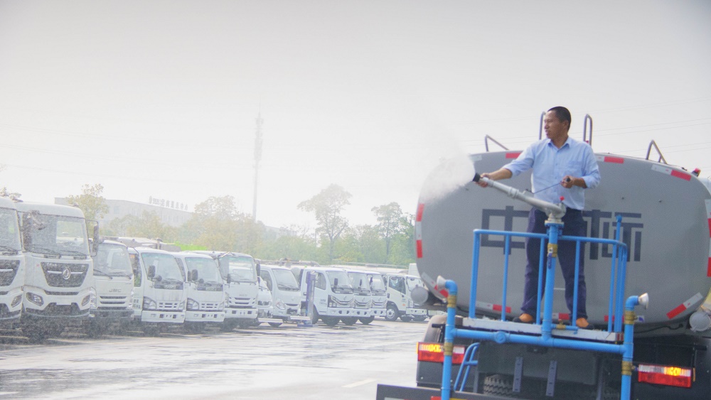 灑水車廠家教你如何檢測(cè)漏電